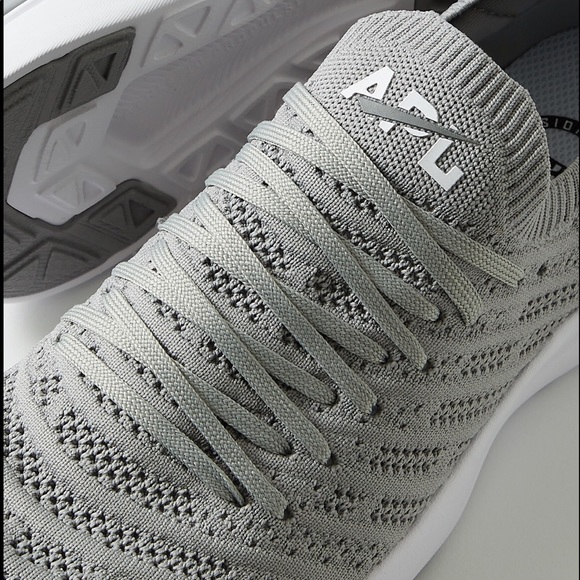 APL TechLoom Wave Men’s Performance Luxury Running Shoe sz 11 Gray main image 7